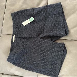 Brand new mens Hawkeye rye 7’ shorts